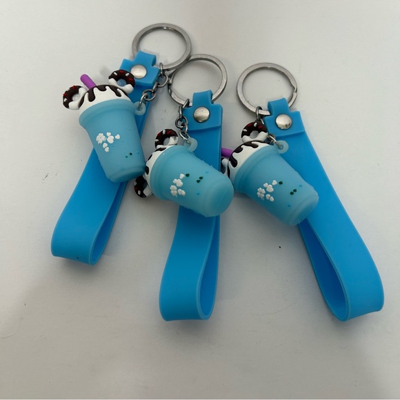 Cute Mickey Ear Shaped Ice Cream Key Chain 4 colors - Picture 11 of 16